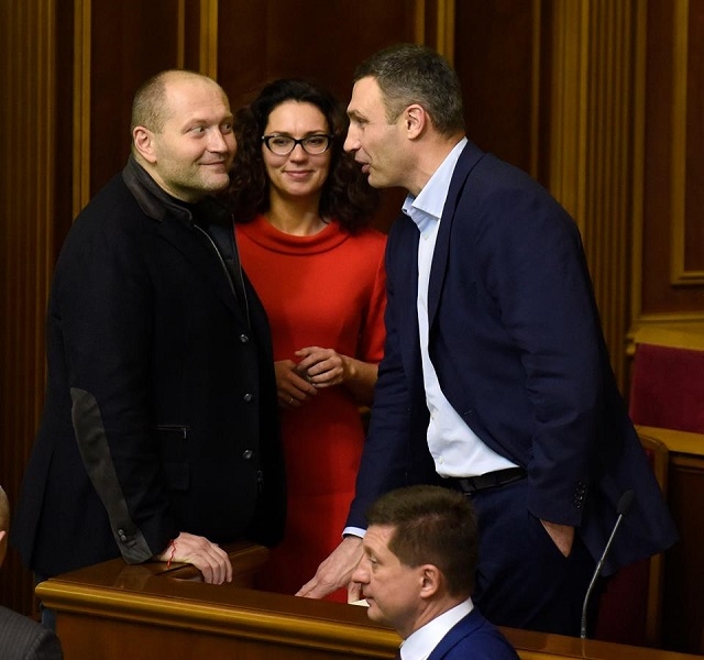Кличко та Береза побились у сесійній залі ВР (ФОТО)
