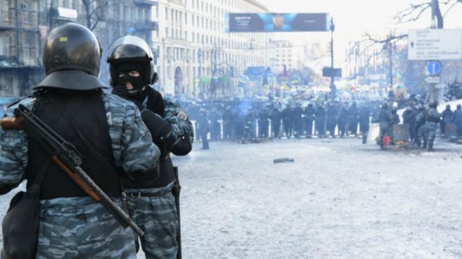 Суд продовжив арешт беркутівців, звинувачених у вбивствах на Майдані