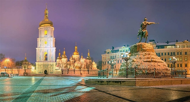 Завтра обмежать рух у центрі Києва