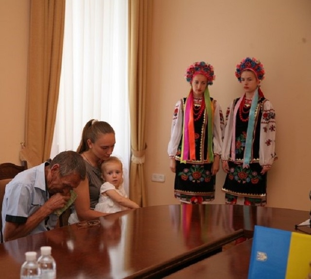 Сім’ям загиблих учасників АТО вручили державні нагороди