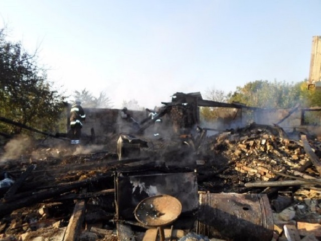 У госпбудівлі під Києвом вибухнули газові балони