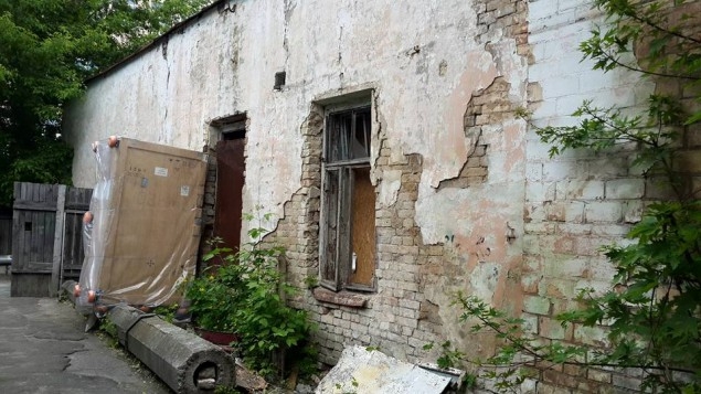 Київський забудовник руйнує пам’ятку архітектури