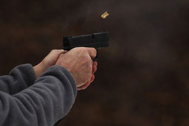 Застріляну у Святошинськоу районі дівчину досі не можуть розпізнати