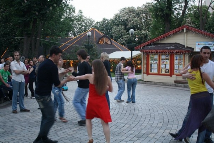 У Києві відкрився 7-ий сезон проекту LatinDanceOpenAir