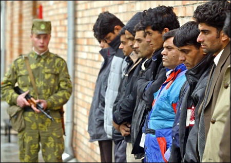 У столиці затримали групу нелегальних мігрантів