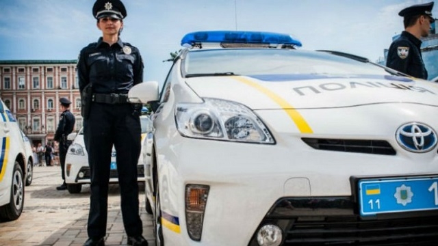 Поліція не вміє заповнювати адміністративні протоколи