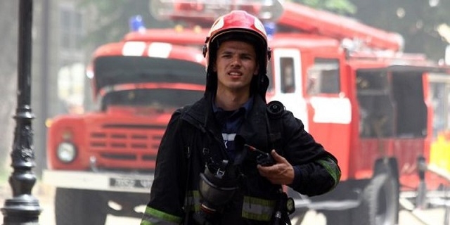 У центрі Києва горіла адміністративна будівля