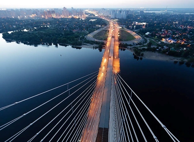 Увага! Обмеження руху на Південному мосту!
